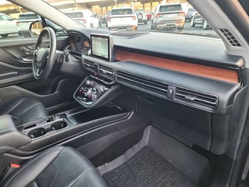 Used 2022 Lincoln Corsair Reserve image 15