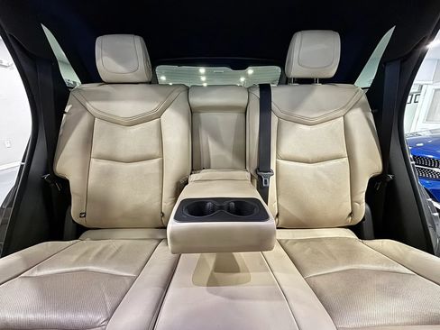Used 2018 Cadillac XT5 Premium Luxury FWD image 24