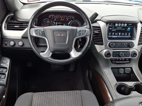 Used 2019 GMC Yukon SLE w/ Convenience Package AWD/4WD image 2