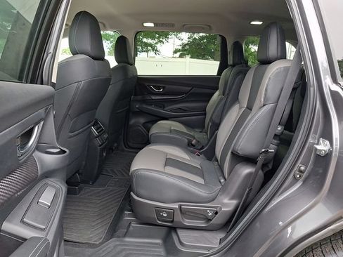 Used 2022 Subaru Ascent Onyx Edition AWD/4WD image 10