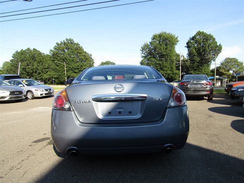 Used 2011 Nissan Altima 2.5 S w/ Convenience Pkg FWD image 10