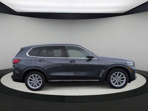 Used 2021 BMW X5 xDrive40i w/ Premium Package AWD/4WD image 9