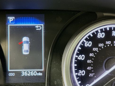 Used 2024 Toyota Camry LE image 18