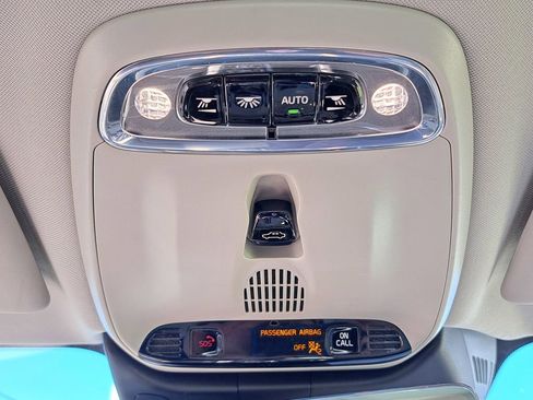 Used 2019 Volvo S60 T5 Momentum w/ Premium Package image 15