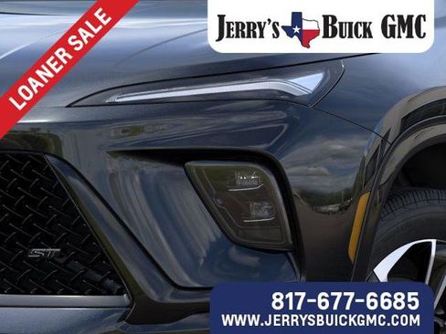 New 2026 Buick Enclave Sport Touring w/ Power Package FWD image 10