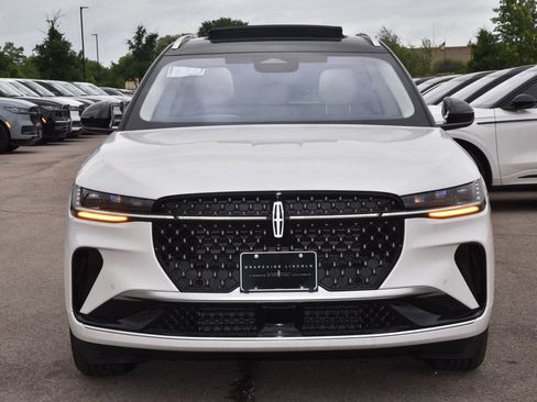 New 2026 Lincoln Nautilus Black Label AWD/4WD image 2