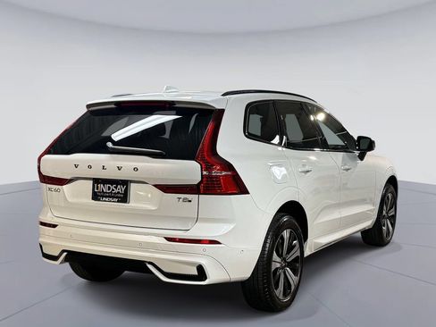 Used 2025 Volvo XC60 T8 Plus AWD/4WD image 10