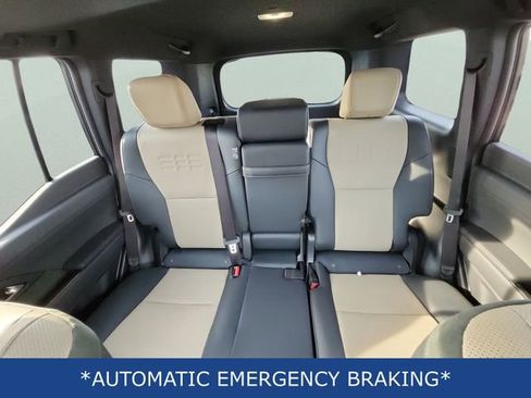 Used 2025 Lexus GX 550 550 Overtrail image 18