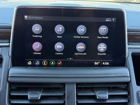 Used 2021 Chevrolet Suburban High Country AWD/4WD image 17