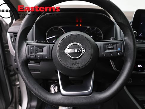 Used 2023 Nissan Rogue SV AWD/4WD image 10