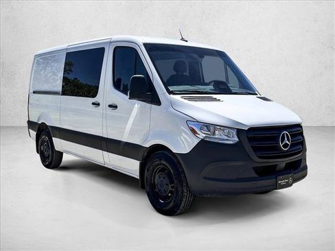 Used 2026 Mercedes-Benz Sprinter 2500 image 3