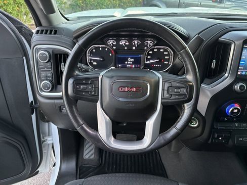 Used 2022 GMC Sierra 2500 SLE w/ SLE Convenience Package image 14