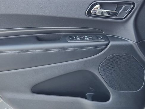 Used 2022 Dodge Durango GT RWD image 17