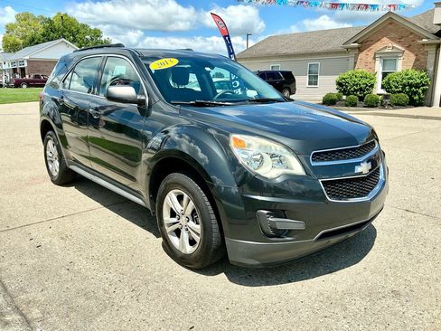 Used 2013 Chevrolet Equinox LS FWD image 3