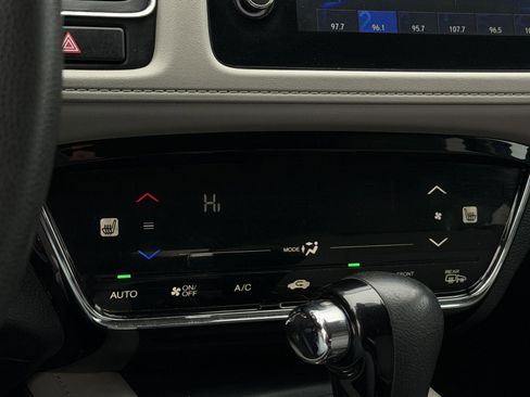 Used 2022 Honda HR-V EX image 15