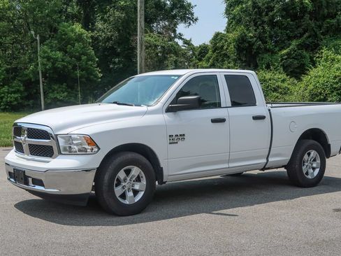 Used 2024 RAM 1500 Classic SLT RWD image 3