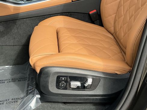 New 2026 BMW X5 M60i image 11