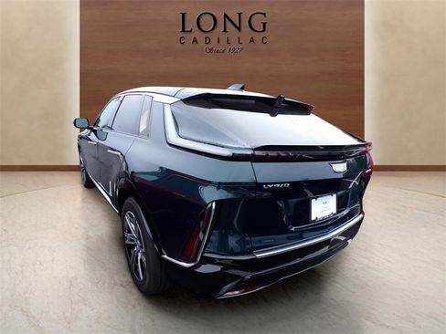 New 2025 Cadillac Lyriq Luxury image 5