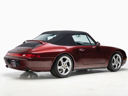 Used 1998 Porsche 911 Carrera RWD image 7