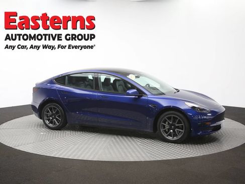 Used 2023 Tesla Model 3 Standard Range RWD image 41