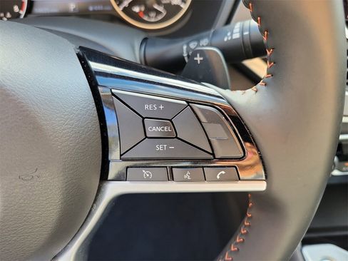 Used 2025 Nissan Altima 2.5 SR image 20