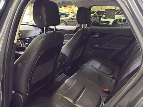Used 2019 Jaguar F-PACE Prestige AWD/4WD image 22