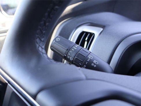 Certified 2025 Ford Expedition Max Active image 18