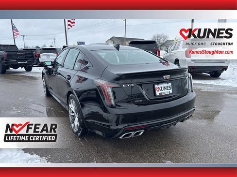 Used 2024 Cadillac CT5 V w/ Premium Package image 9