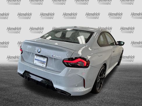 Used 2025 BMW M240i Coupe RWD image 10