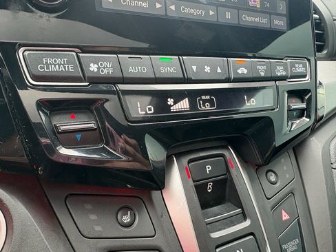 Used 2023 Honda Odyssey Sport image 20