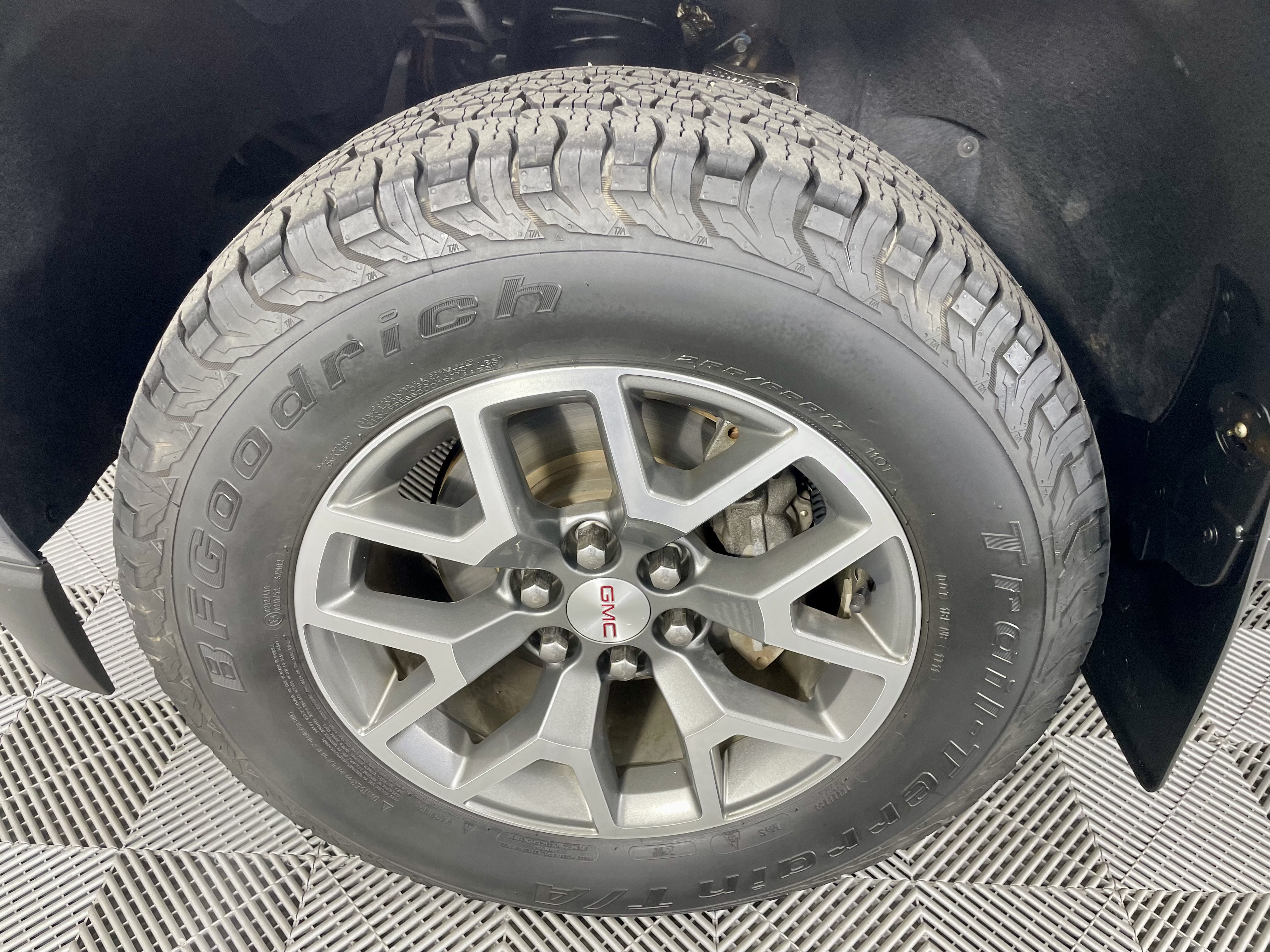 Used 2019 GMC Canyon All Terrain w/ Trailering Package AWD/4WD image 7