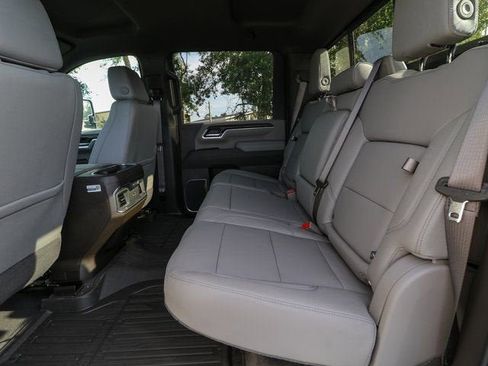 New 2025 GMC Sierra 2500 SLT w/ SLT Premium Package AWD/4WD image 28