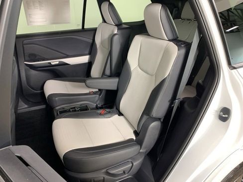 Used 2026 Lexus TX 500h AWD w/ Technology Package image 33