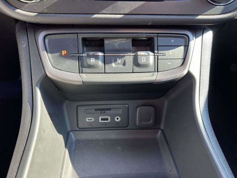 Used 2022 GMC Terrain AT4 w/ Infotainment Package II image 29