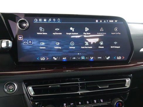 New 2026 Chevrolet Traverse Z71 w/ Enhanced Driving Package AWD/4WD image 20