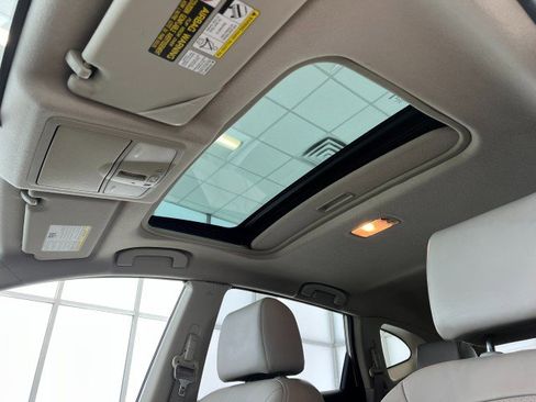 Used 2009 Nissan Rogue SL w/ Premium Pkg image 29