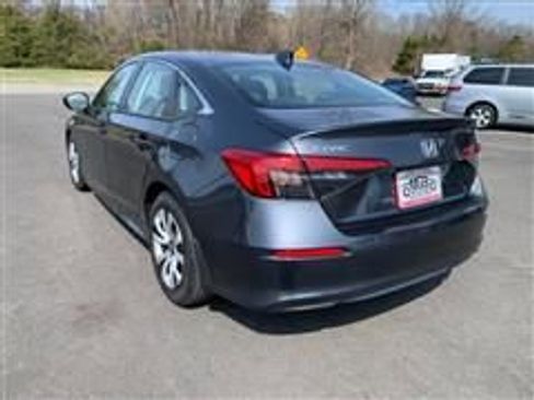 Used 2023 Honda Civic LX image 6