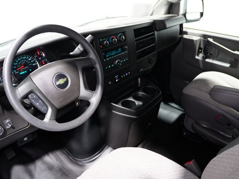 Used 2024 Chevrolet Express 2500 w/ Driver Convenience Package image 11