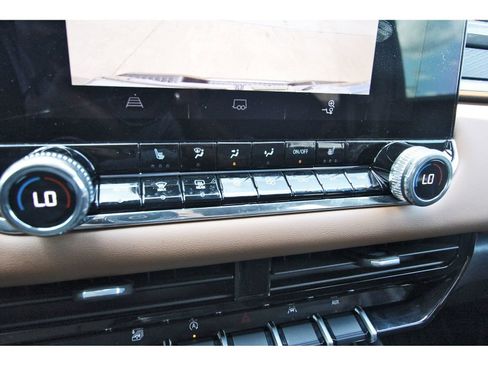 Used 2026 GMC Canyon AT4 w/ Nightfall Essentials Package AWD/4WD image 27