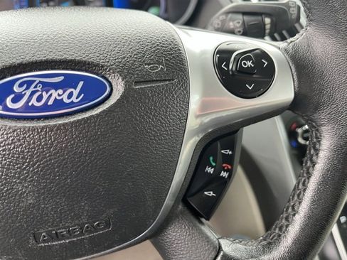 Used 2014 Ford C-MAX SE image 16