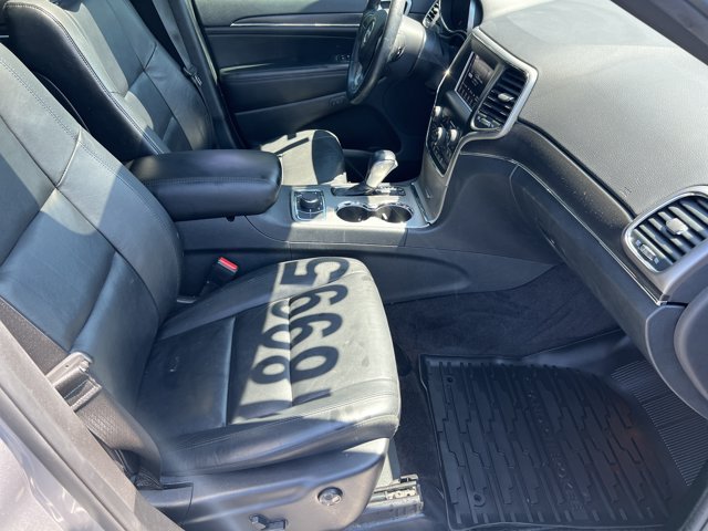 Used 2018 Jeep Grand Cherokee Limited AWD/4WD image 15