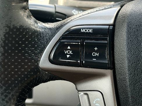 Used 2016 Honda Odyssey EX-L image 33