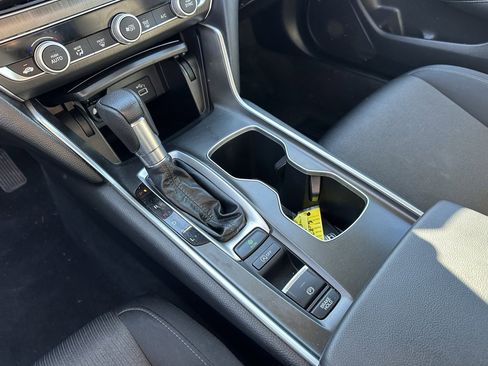 Used 2021 Honda Accord LX image 28