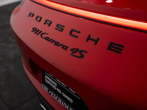 Certified 2019 Porsche 911 Carrera 4S image 24