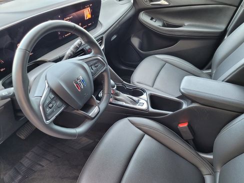 Used 2024 Buick Encore GX Sport Touring image 19
