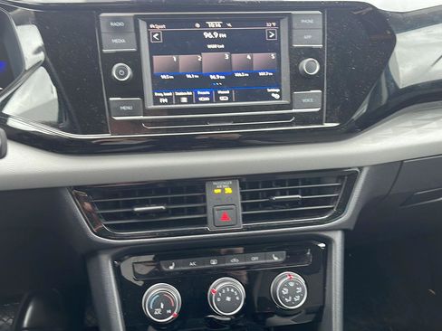 Used 2023 Volkswagen Taos S w/ Driver Assistance Package image 9