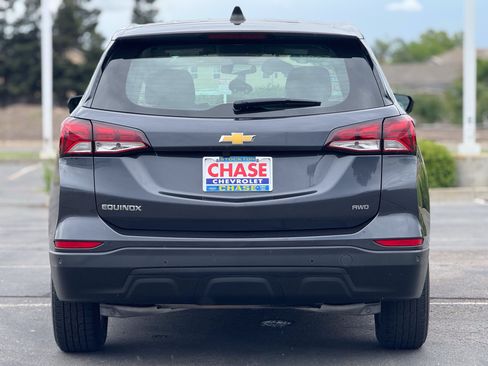 Used 2022 Chevrolet Equinox LS AWD/4WD image 6