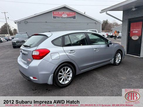 Used 2012 Subaru Impreza 2.0i Premium AWD/4WD image 3