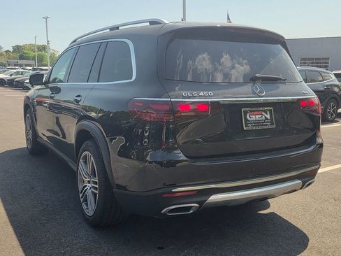 Used 2025 Mercedes-Benz GLS 450 4MATIC image 6