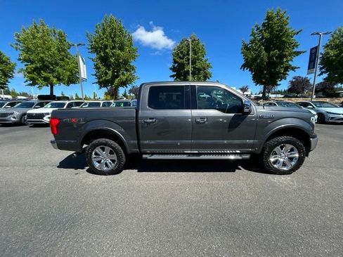 Used 2019 Ford F150 Lariat w/ Equipment Group 502A Luxury AWD/4WD image 8